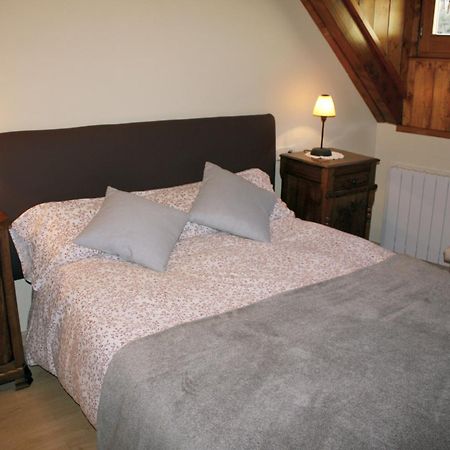 Apartamentos Valle De Aran Mont Bagian luar foto
